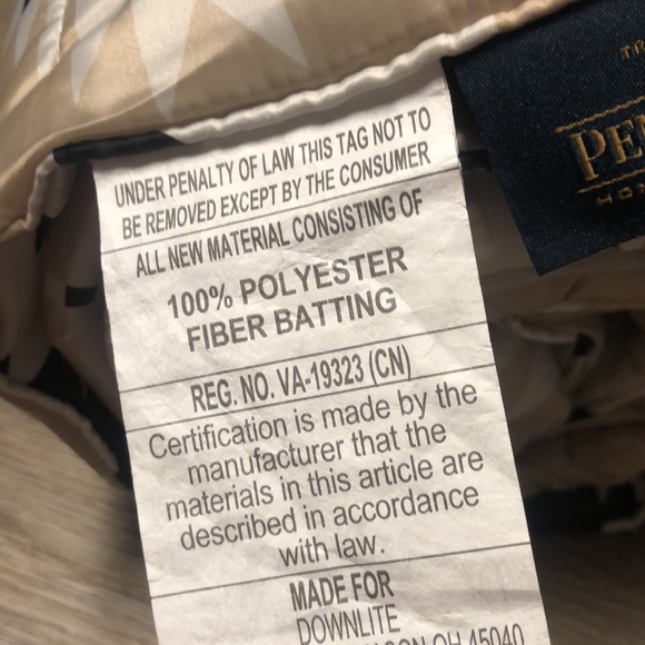 Brand ππππ PENDLETON packable throw. - Picture 6 of 8